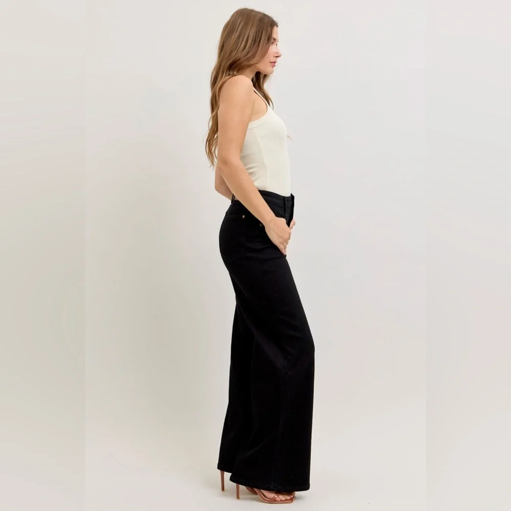 Judy Blue Black High-Waisted Wide Leg Jeans - Picture 6 of 10
